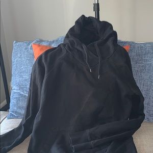 Black pullover sweatshirt